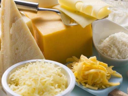 進(jìn)口乳制品機(jī)場(chǎng)報(bào)關(guān)有這些單證要提交！